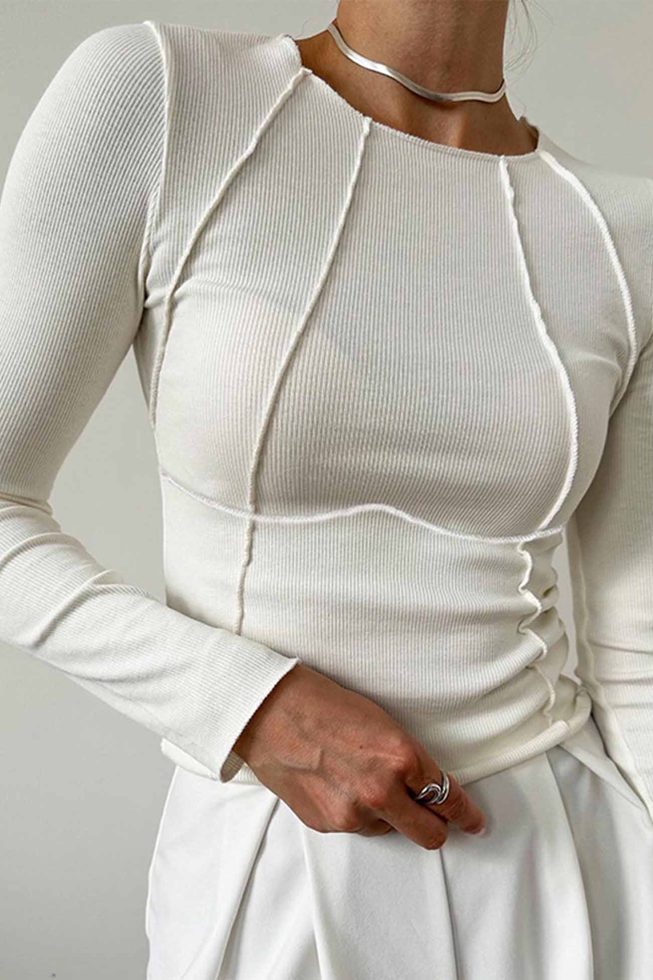 Lena | Solid color slim crew neck tops