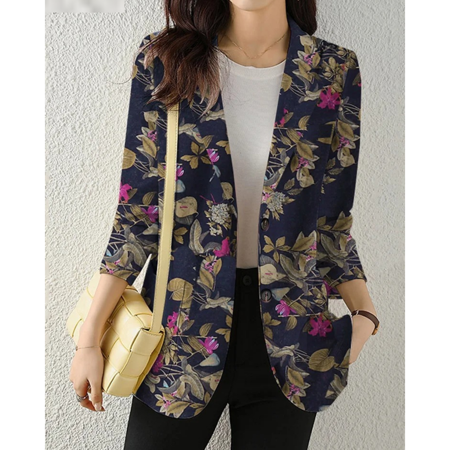 Beatriz | Casual and effortless winter garment