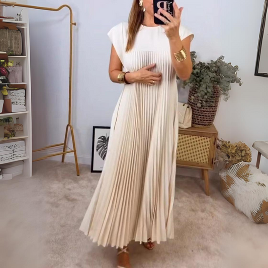 Scarlett® | Light And Fresh Pleated Dress