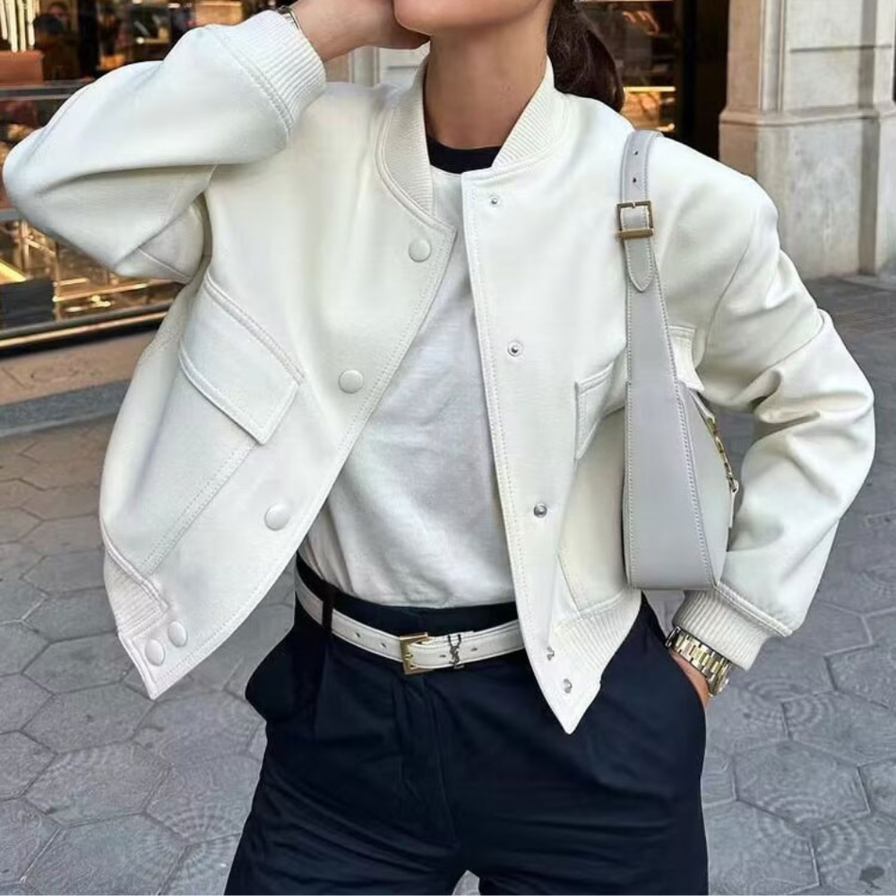 Eva | Elegant and casual winter garment