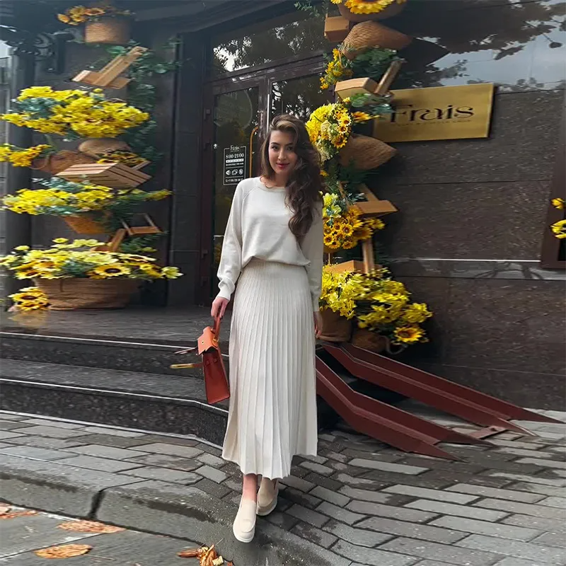 Flora | Solid color long sleeve top and pleated skirts for women