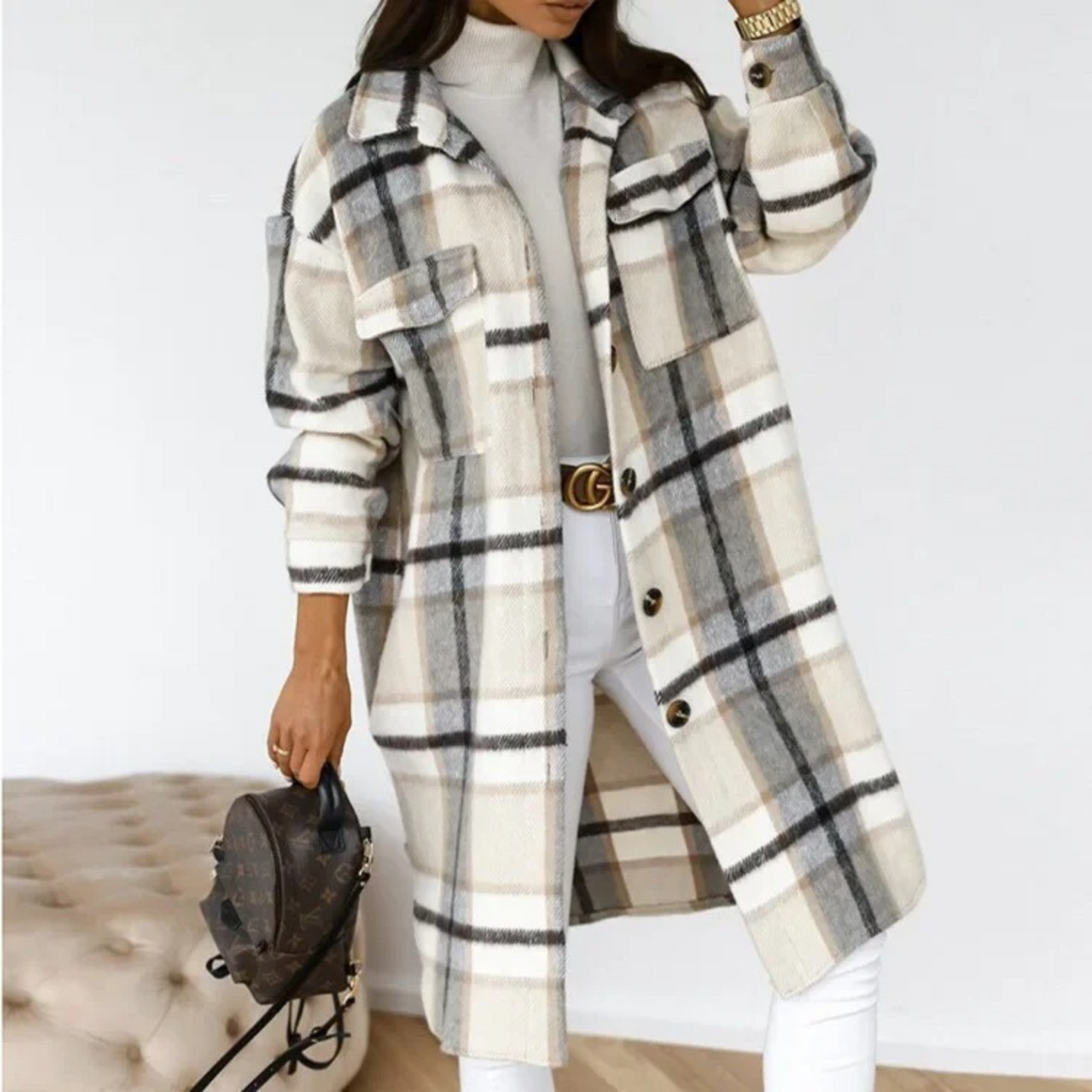 Leila | Classic and elegant winter garment