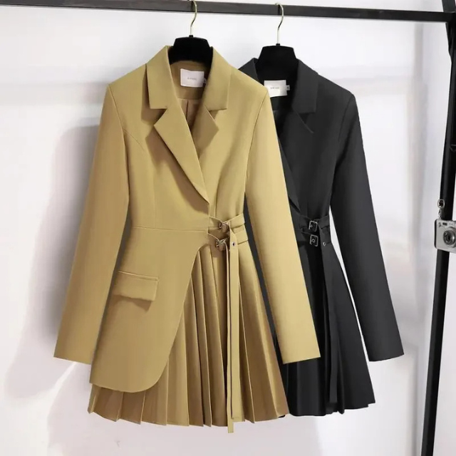 Sofia | Versatile and comfortable winter garment