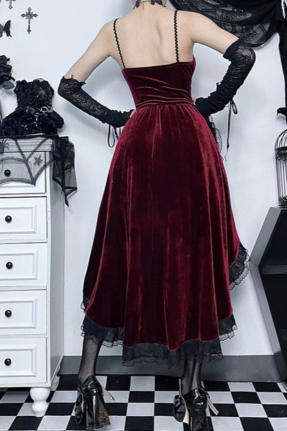 Fitted Train Gothic Dress
