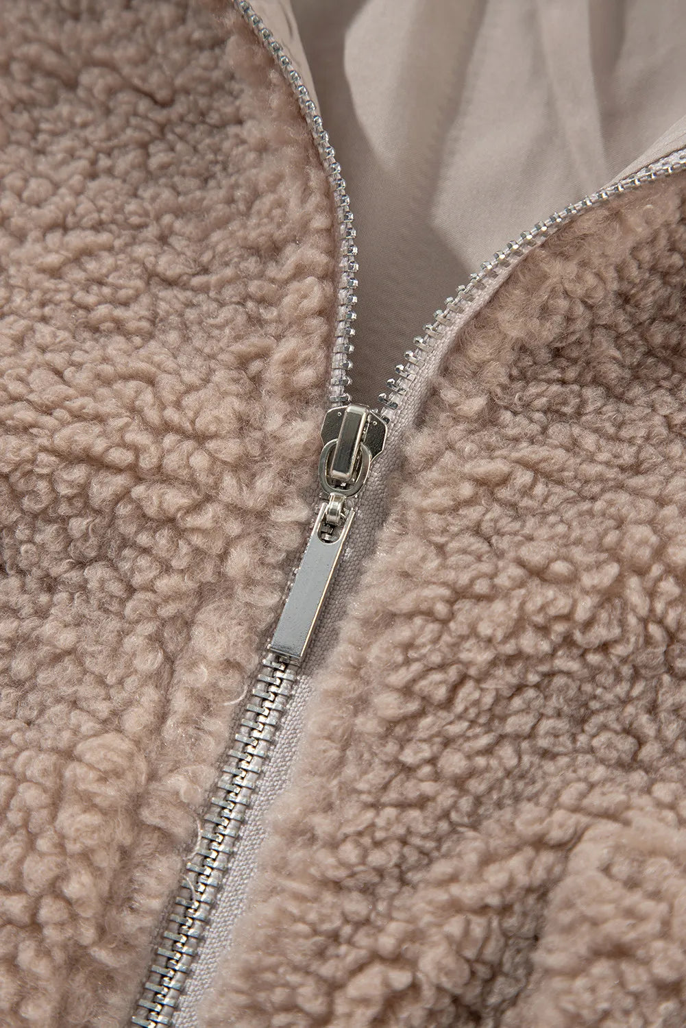 Erika | Long-sleeved plush zip-up jacket
