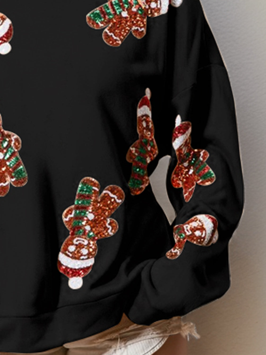 Florencia | Sequin Gingerbread Man Long Sleeve Sweatshirt
