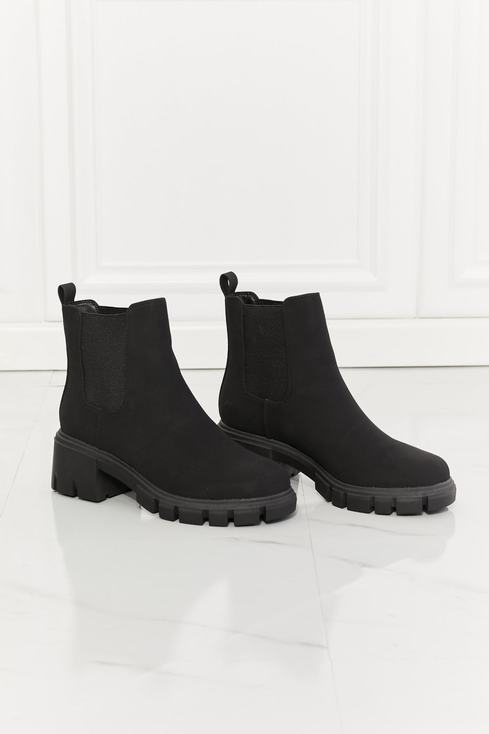 Esther | Fashionable and supportive orthopedic boots