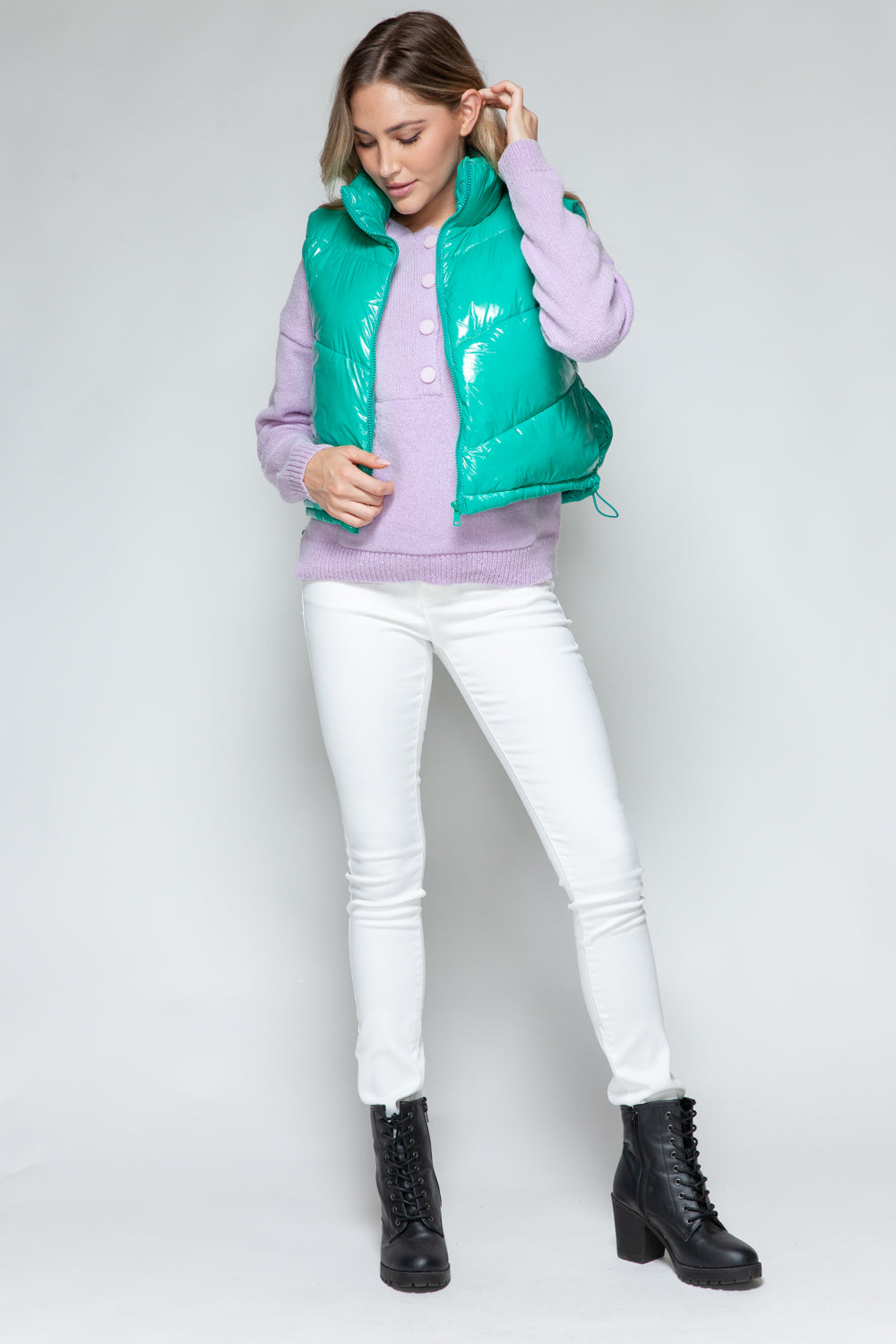 Elsbeth | Snobish shiny quilted vest with turtleneck and zip