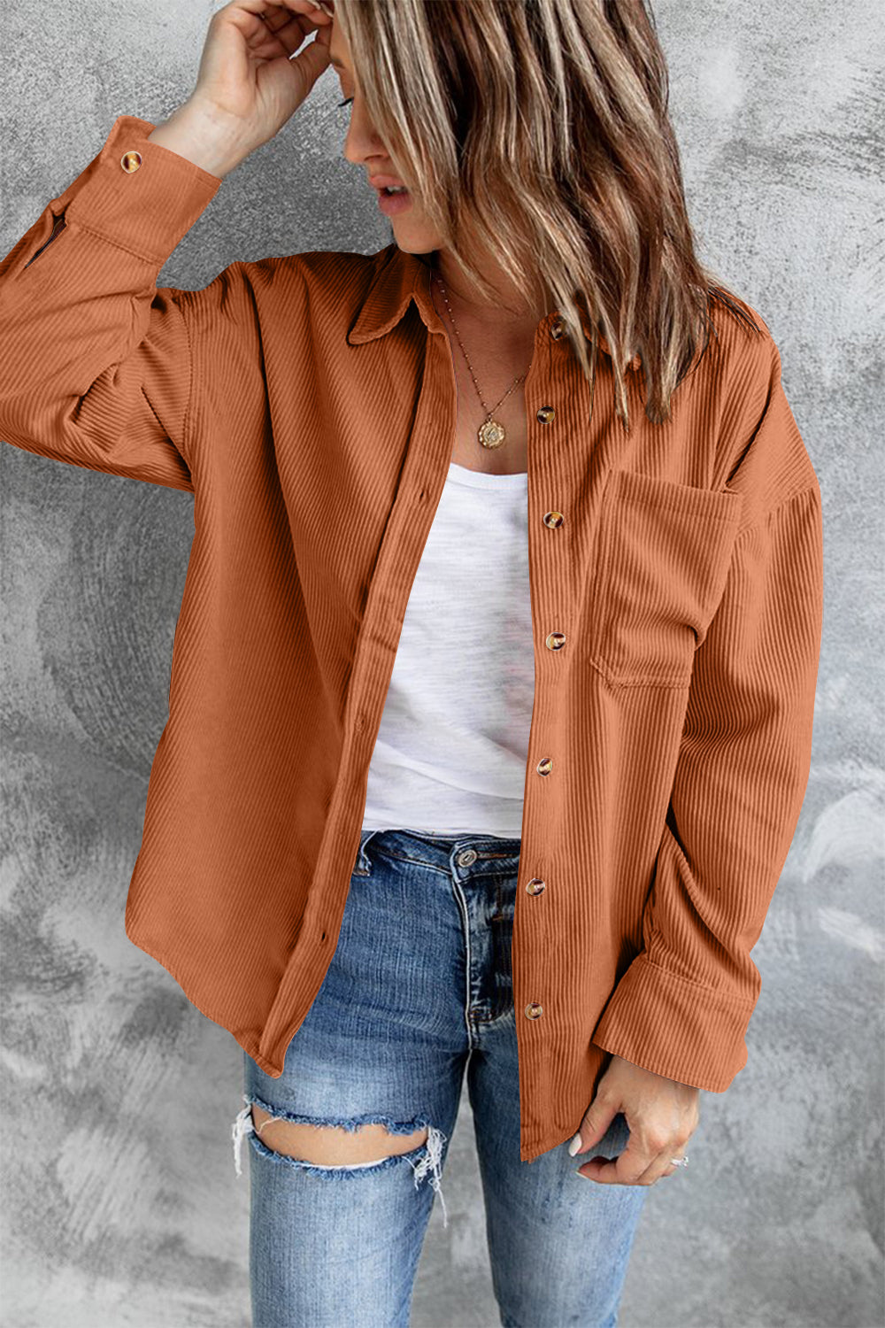 Zuleyka | Buttoned, drop shoulder jacket with collar and collar