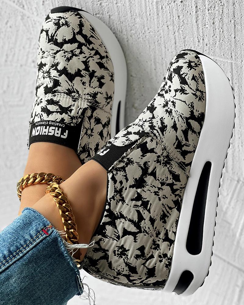 Maite | Supportive and stylish orthopedic sneakers