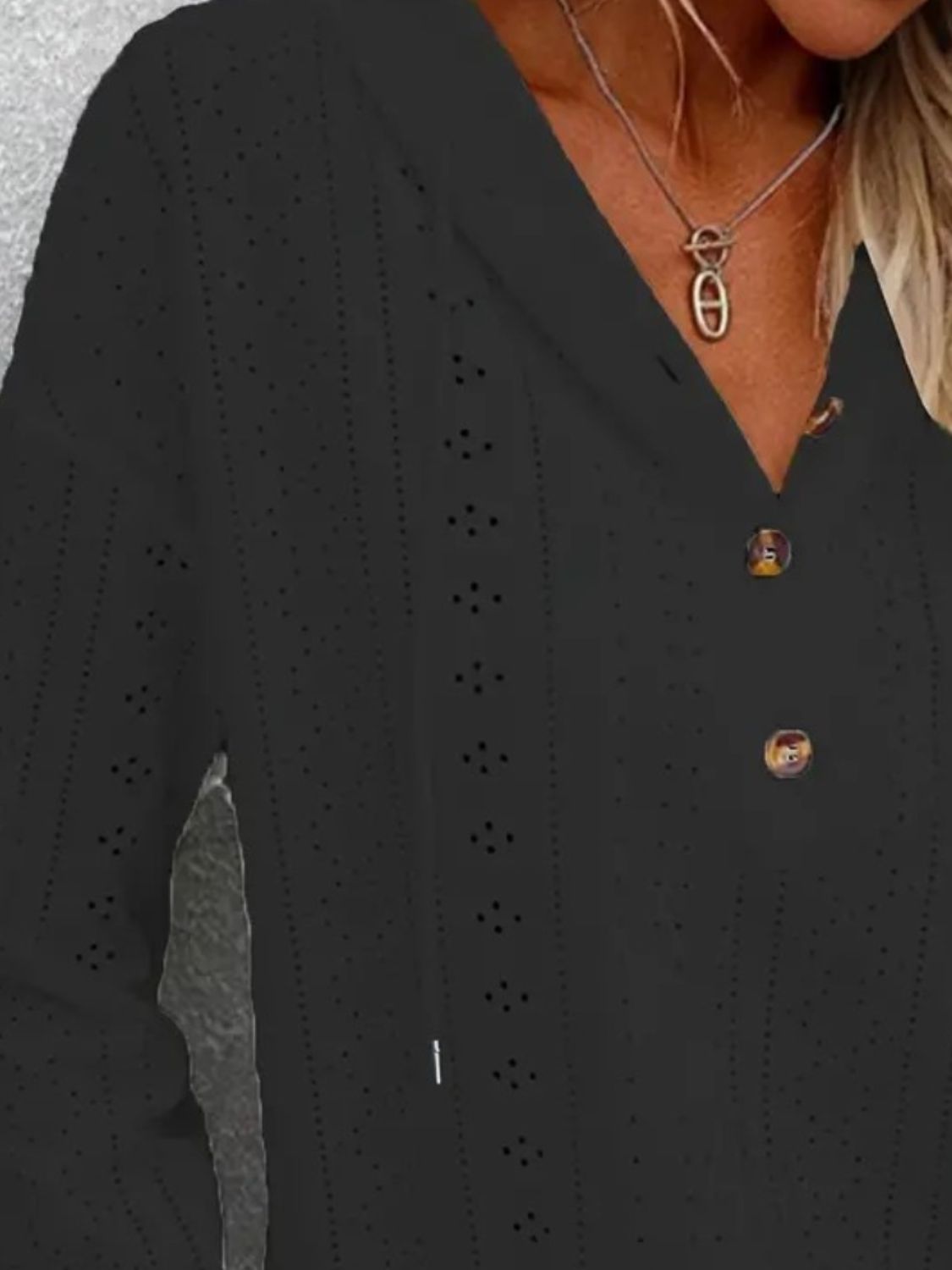 Nicole | Long sleeve hoodie with drawstring and eyelets