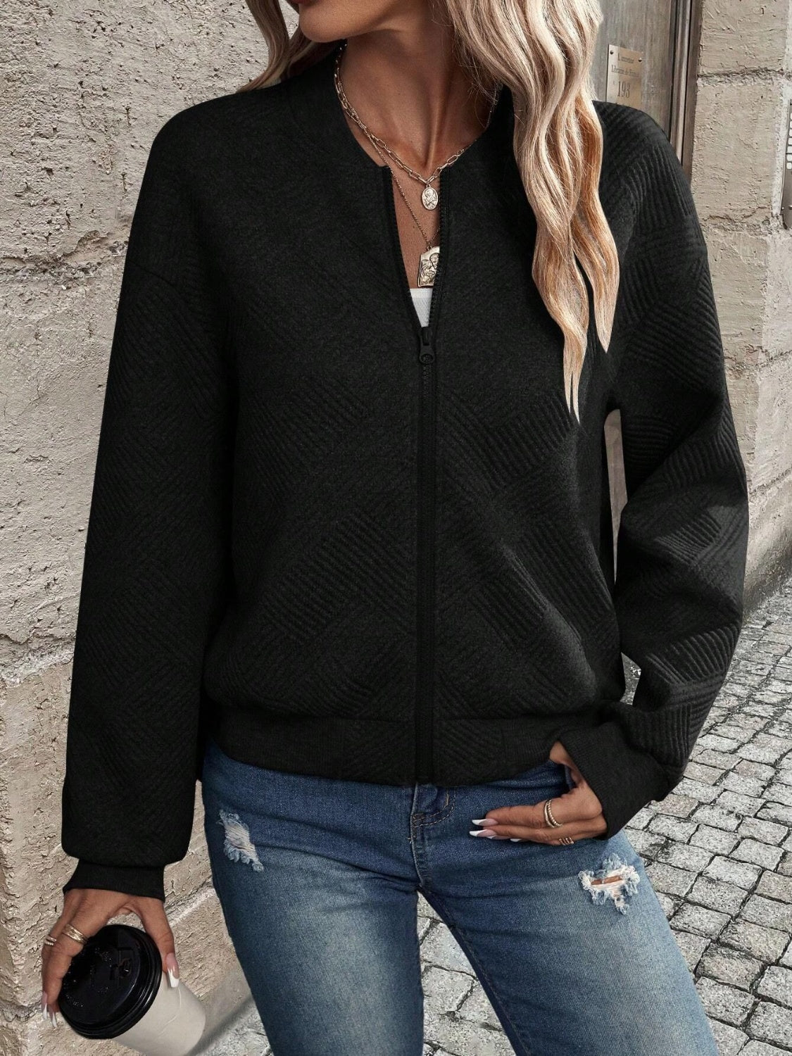 Stefanie | Structured long sleeve jacket with zip fastening