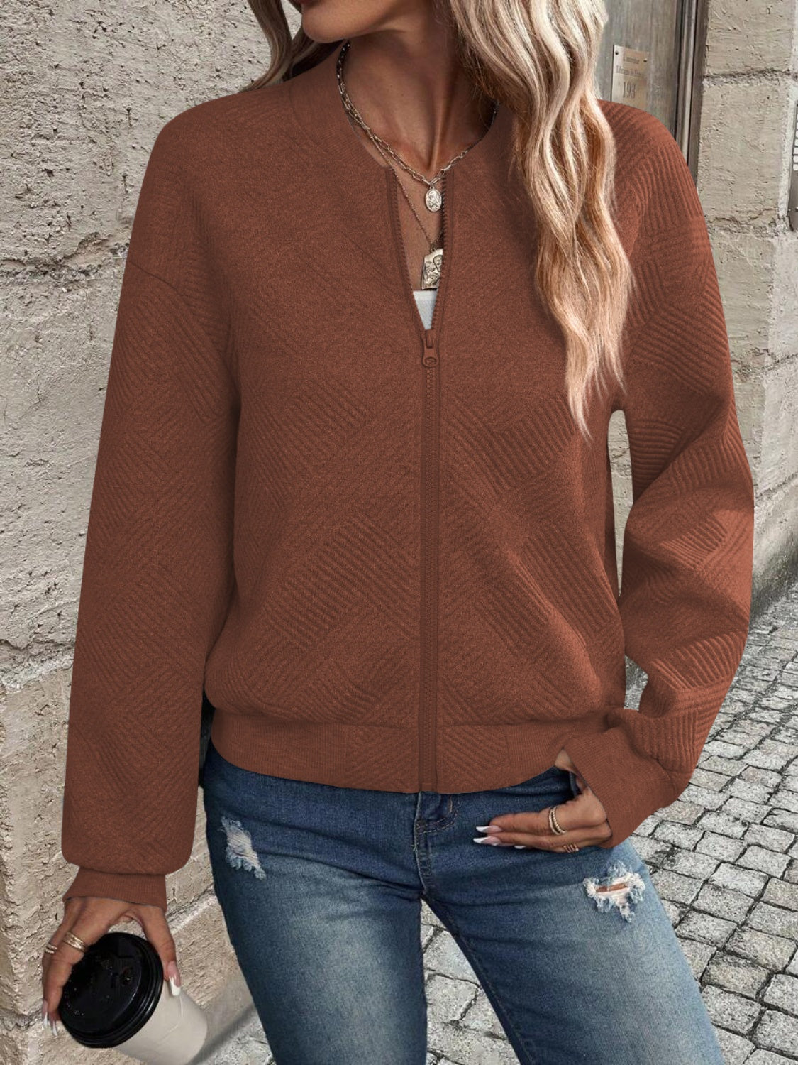 Stefanie | Structured long sleeve jacket with zip fastening