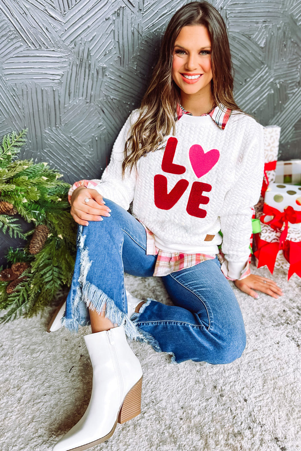 Amira | Elegant and casual winter garment