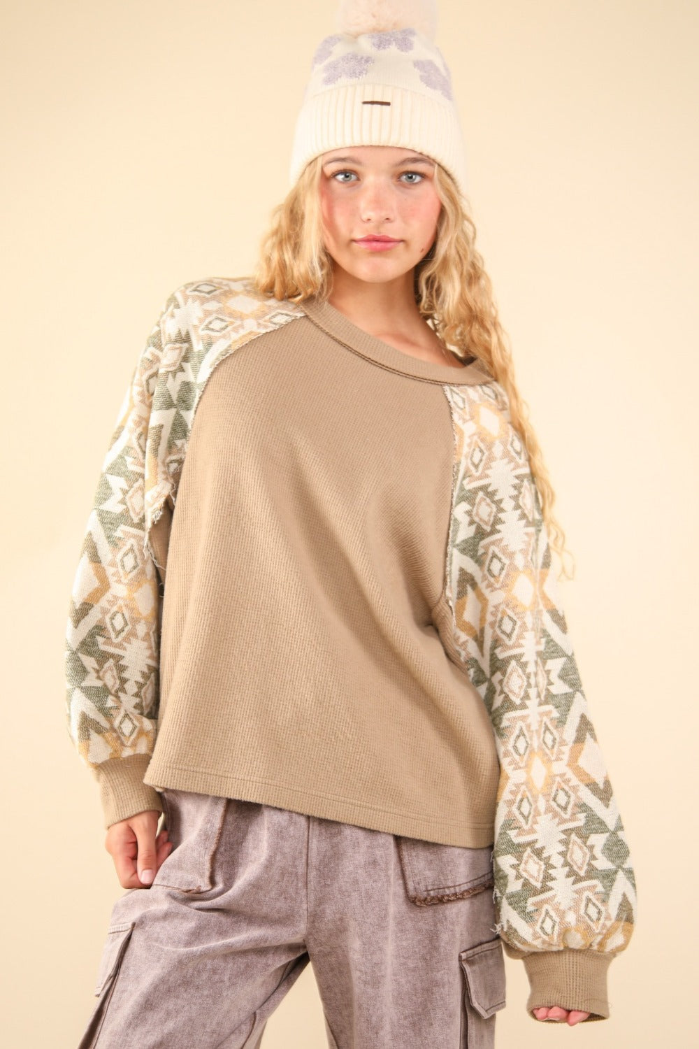 Clara | Printed long-sleeved knitted top with a crew neck