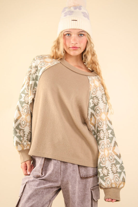 Clara | Printed long-sleeved knitted top with a crew neck