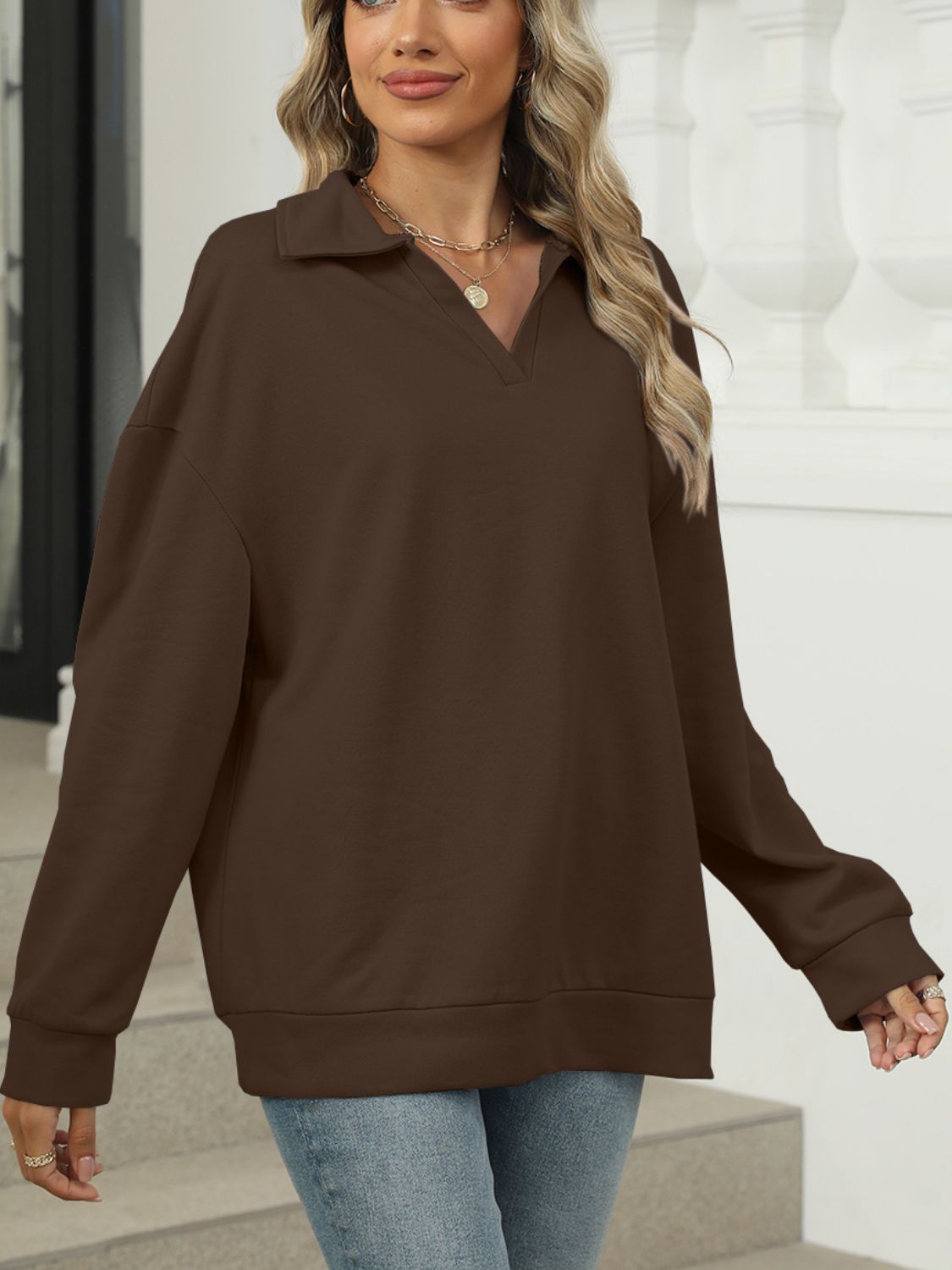 Larissa | Long sleeve sweatshirt with Johnny collar