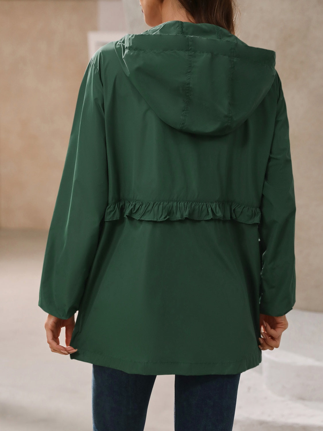 Paulina | Waterproof, long-sleeved outdoor windbreaker with hood