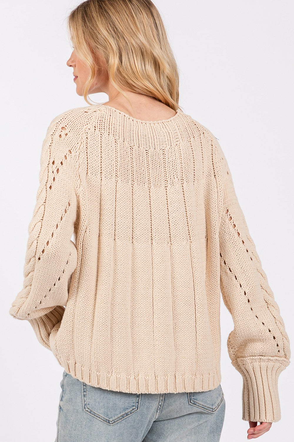 Esther | Long-sleeved cable knit sweater