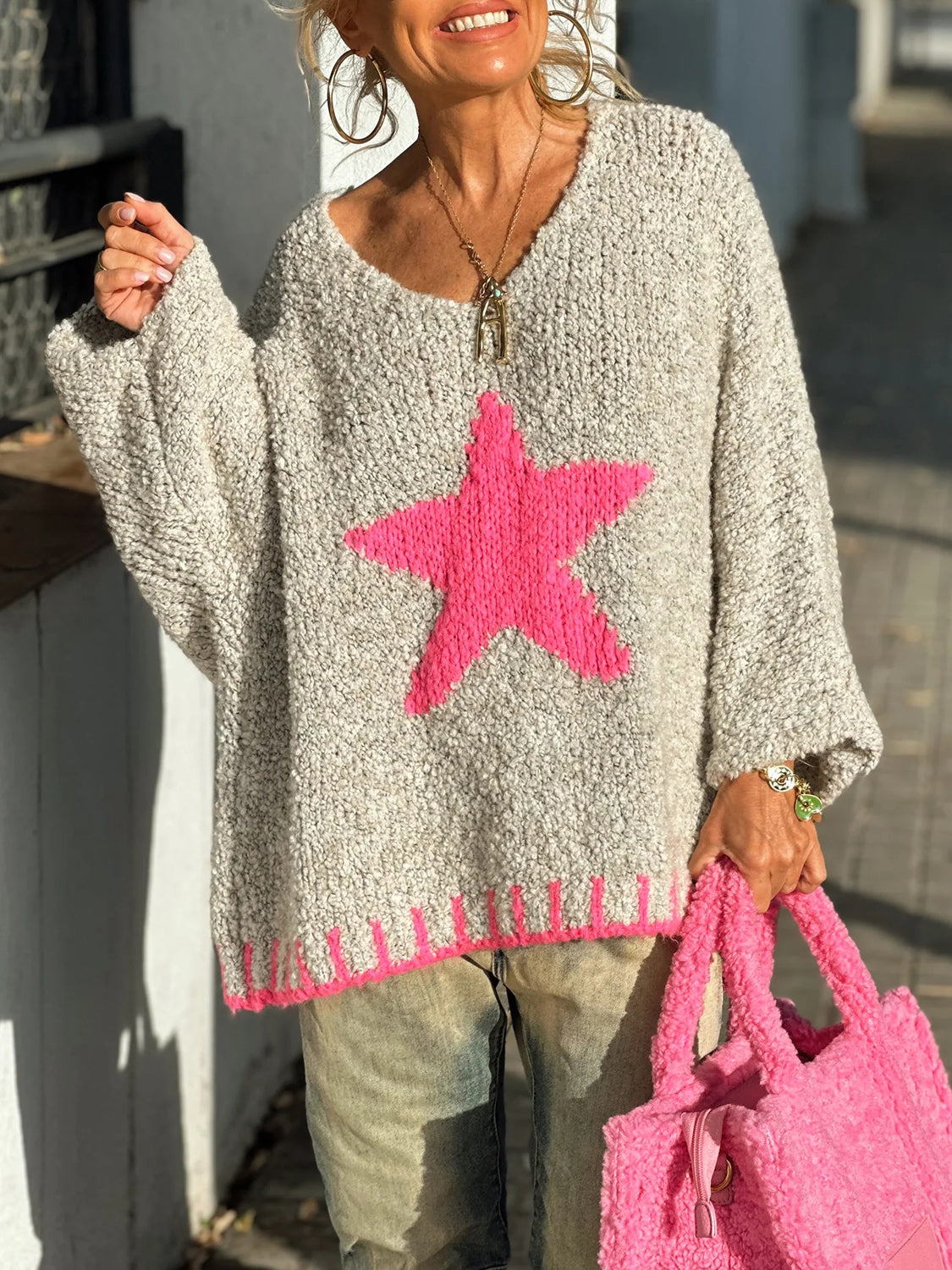 Ingrid | Long-sleeved oversized sweater with a star V-neck