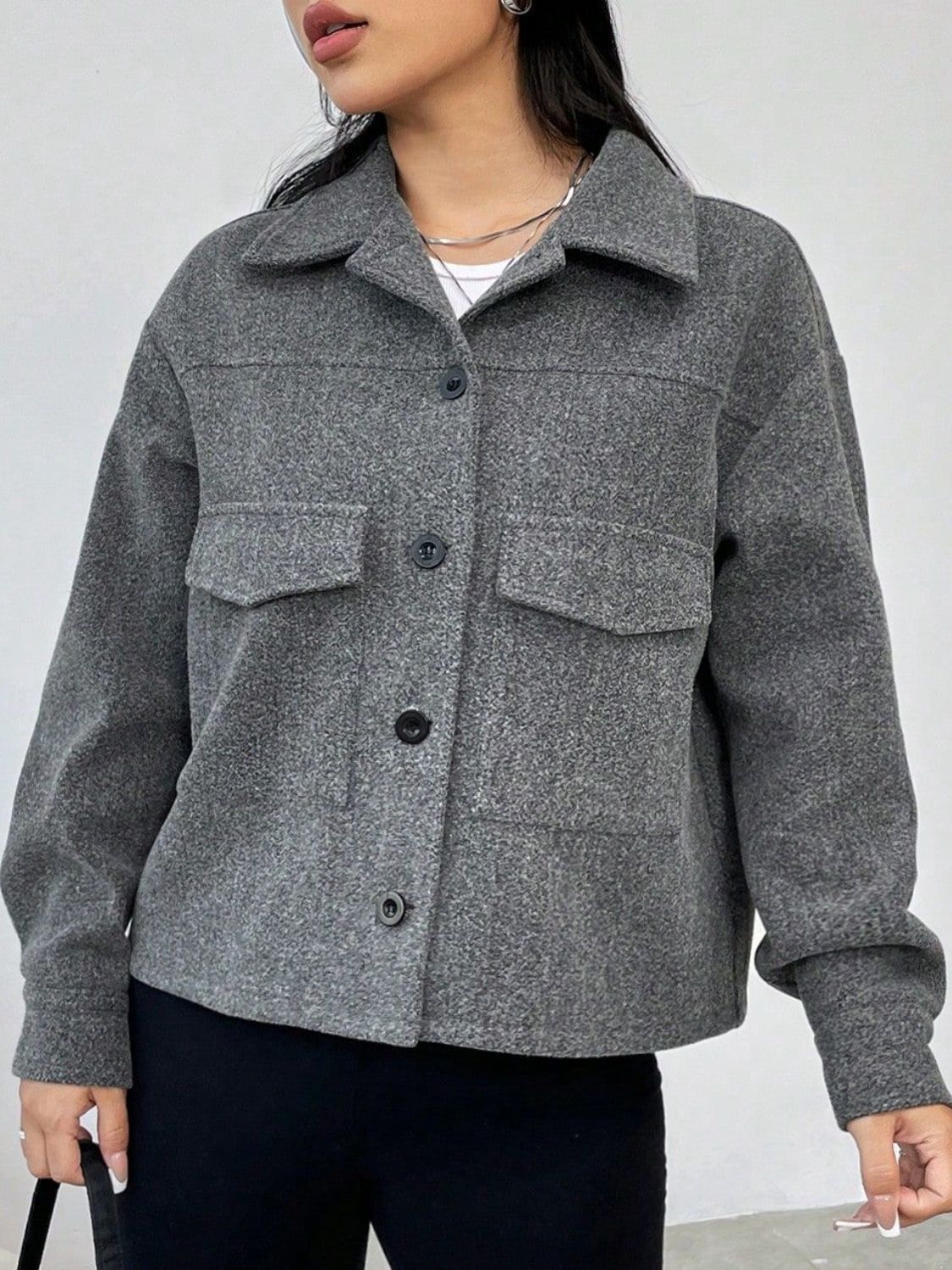 Henriette | Long-sleeved outerwear with a button placket and dropped shoulders