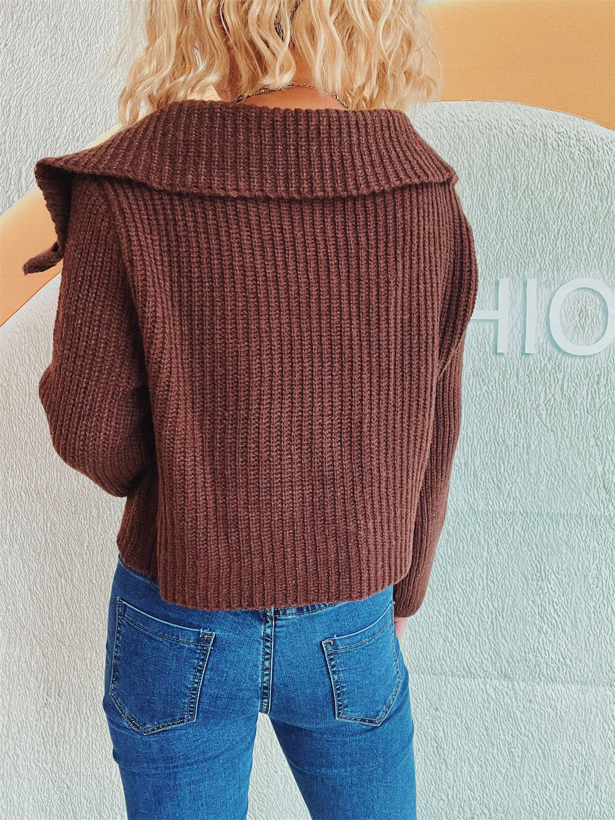 Estefanía | Long-sleeved cardigan with collar and zip