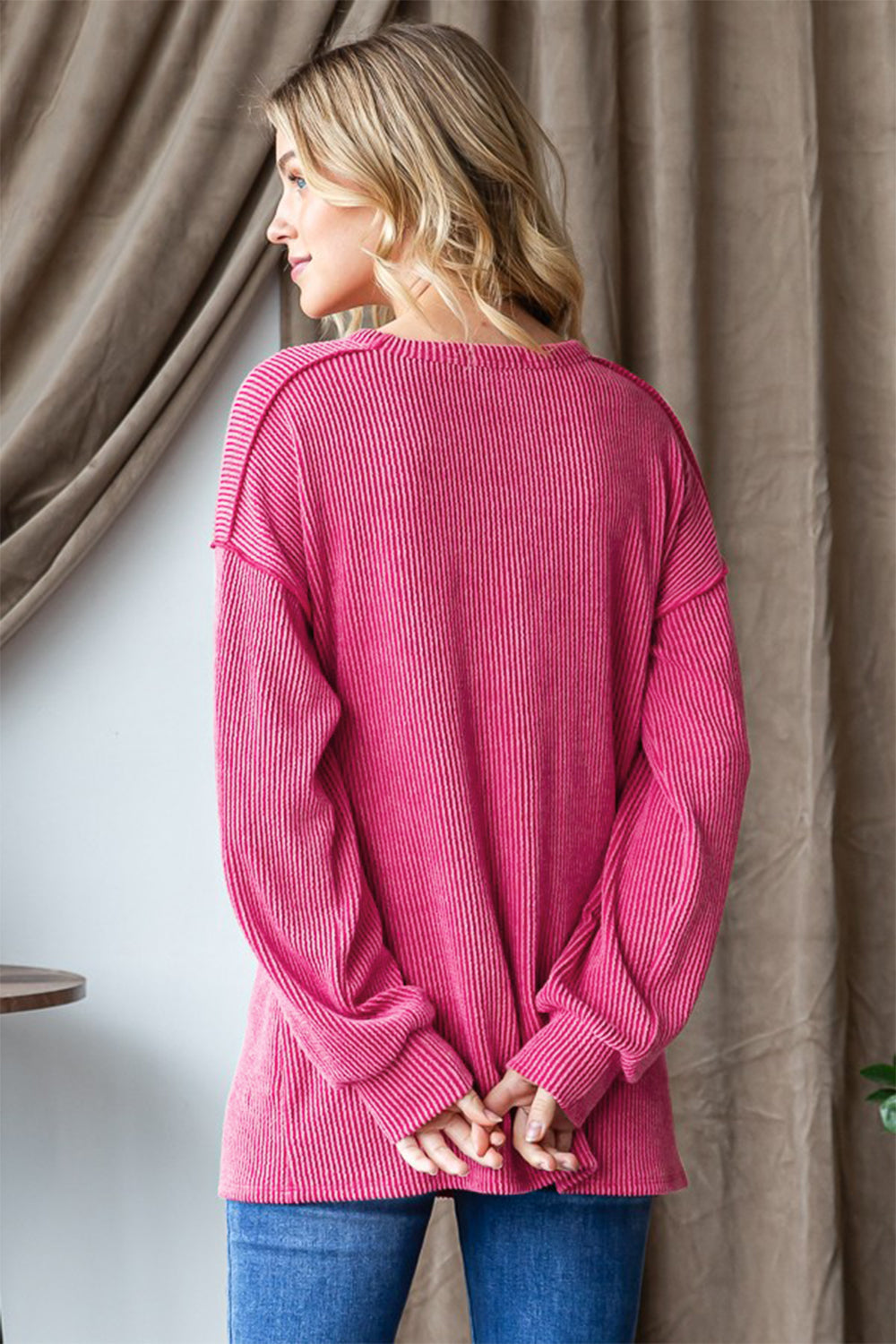 Katinka | Long sleeve Heimish t-shirt with ribbed exposed seams