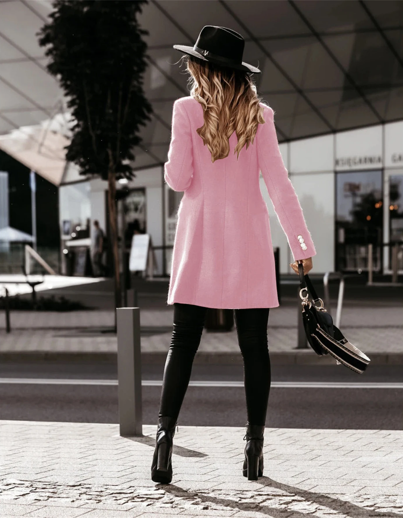Hilda | Elegant and casual winter garment