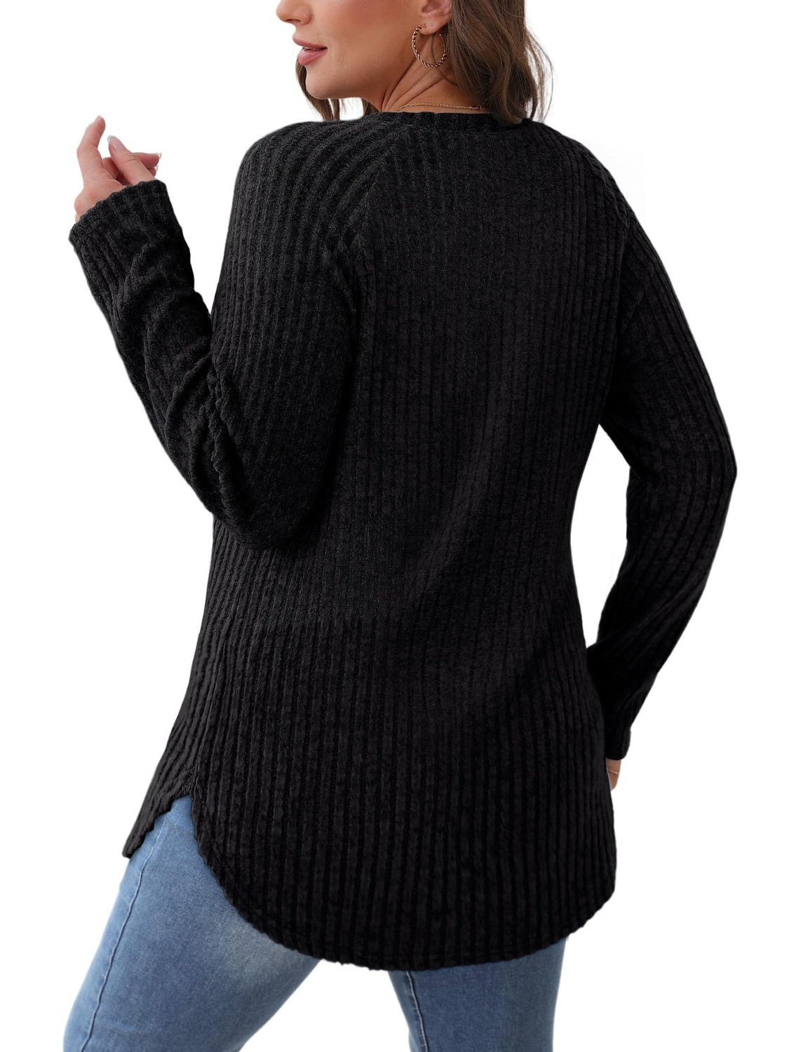 Lucrezia | T-shirt with a crew neck and raglan sleeves