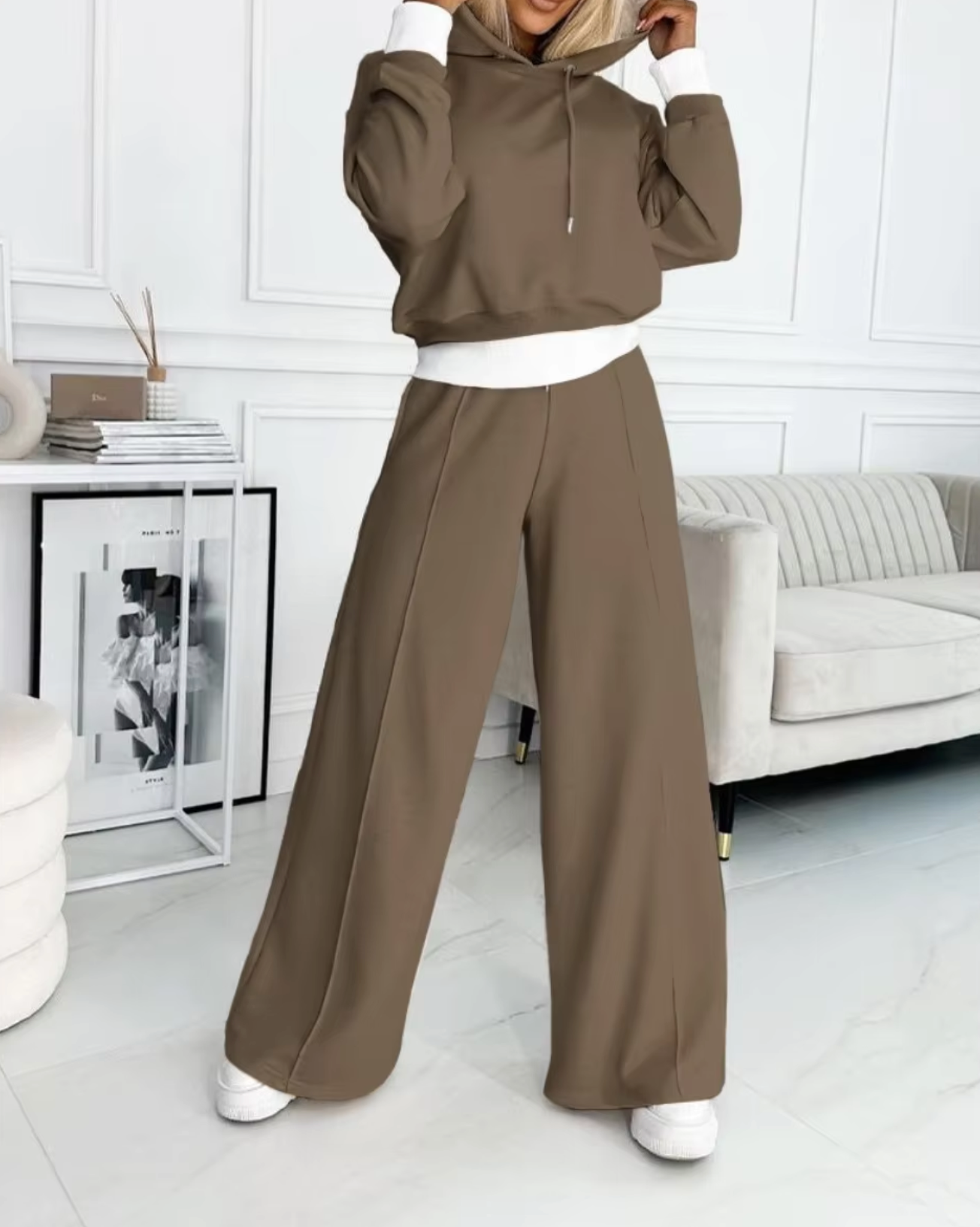 Nora | Two piece set with hoodie and wide leg pants
