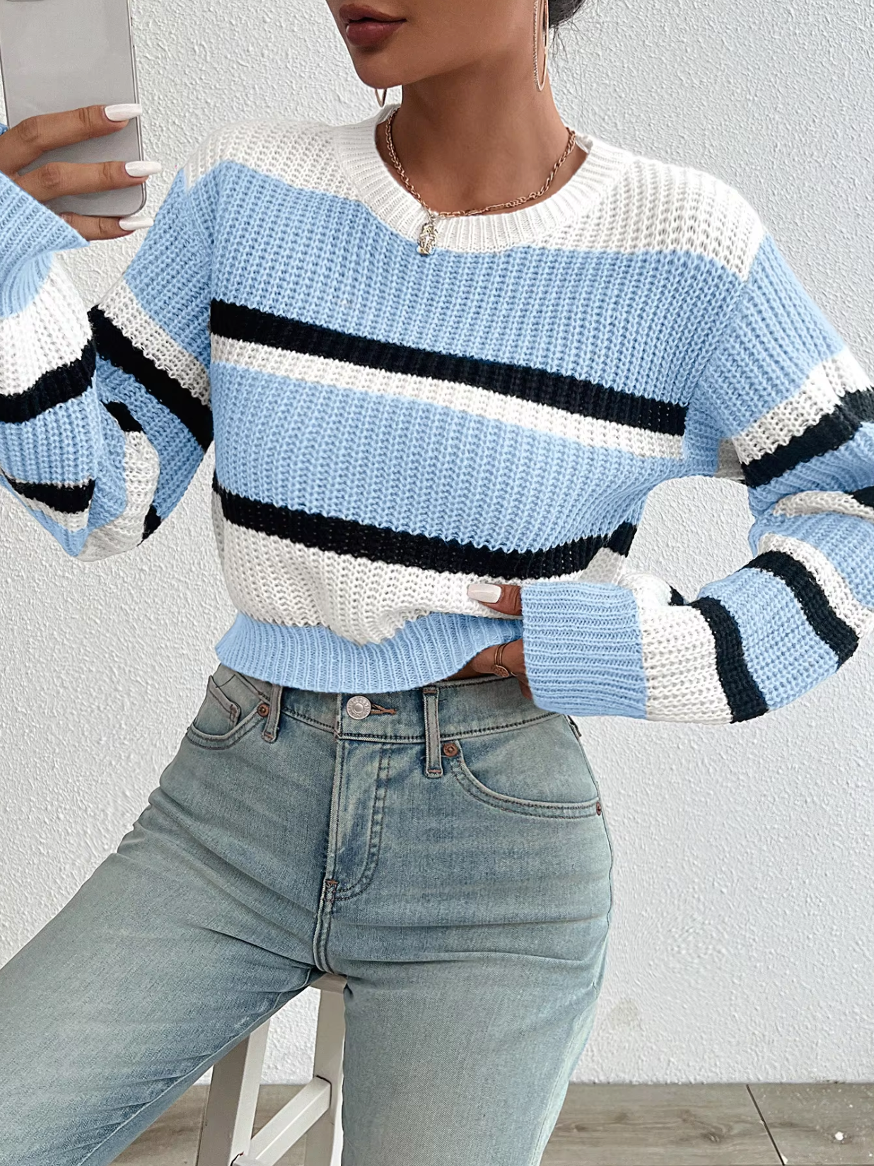 Sabina | Short knitted sweater