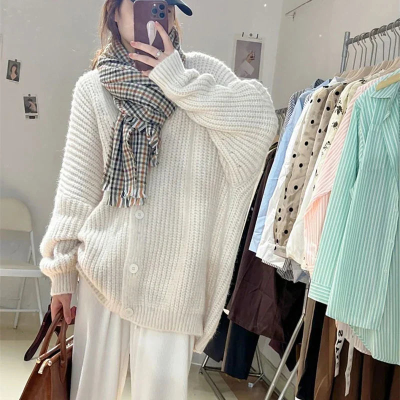 Patricia | Casual and comfortable winter cardigan