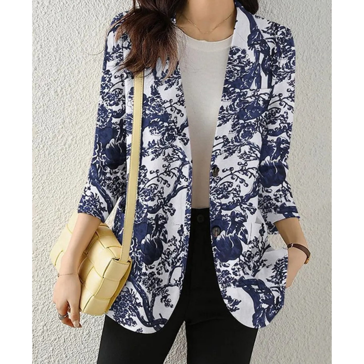 Beatriz | Casual and effortless winter garment
