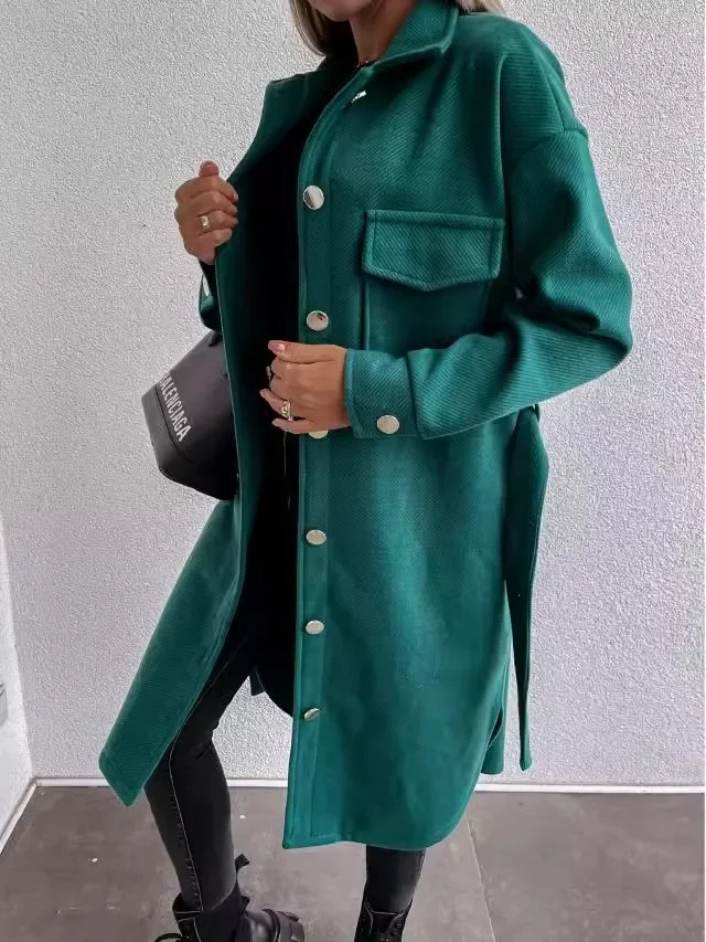 Esperanza | Effortless and elegant winter garment