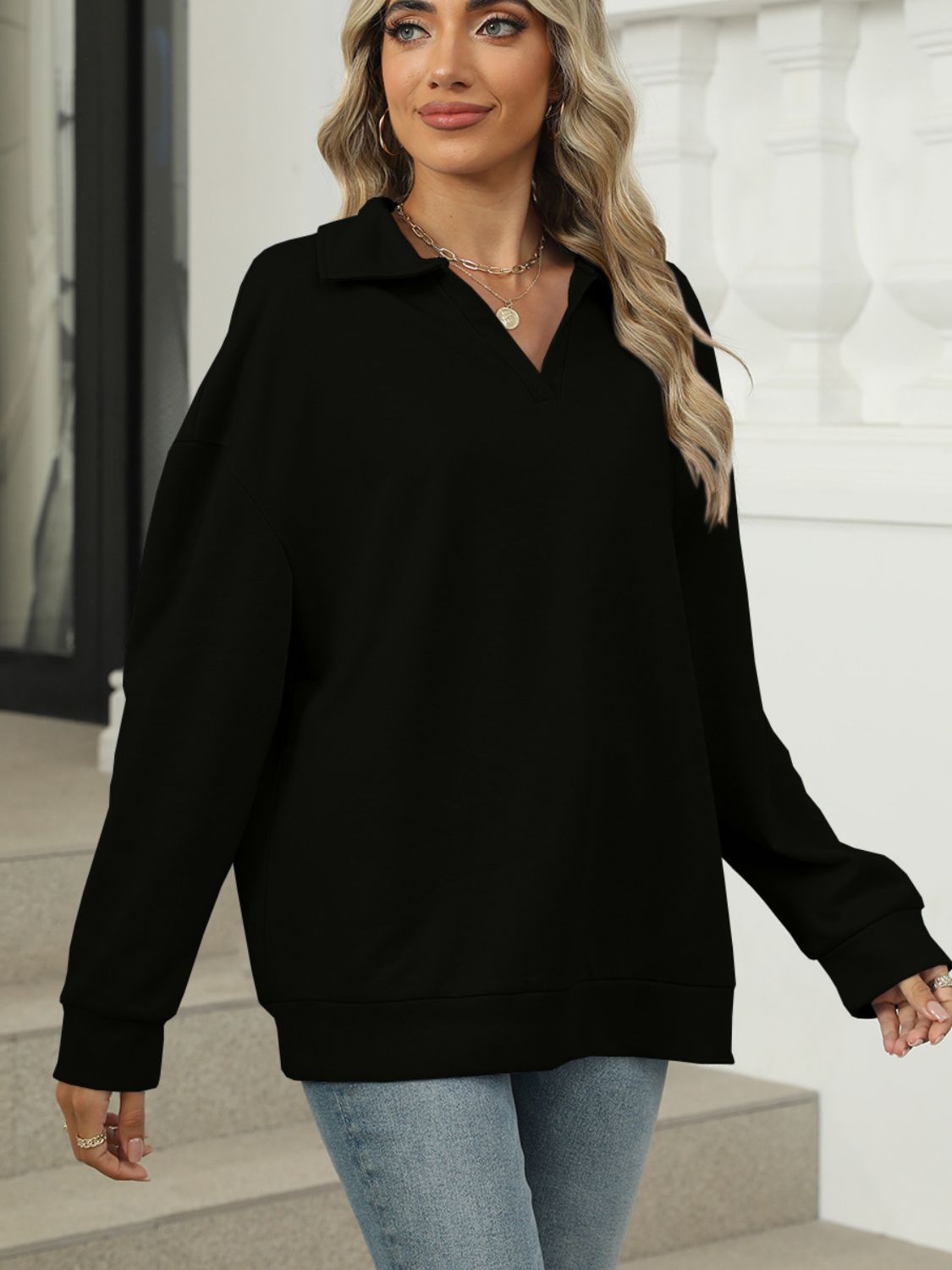 Larissa | Long sleeve sweatshirt with Johnny collar