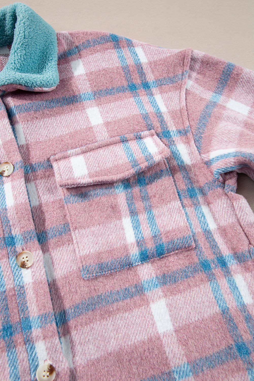 Paula | Timeless and elegant winter clothing
