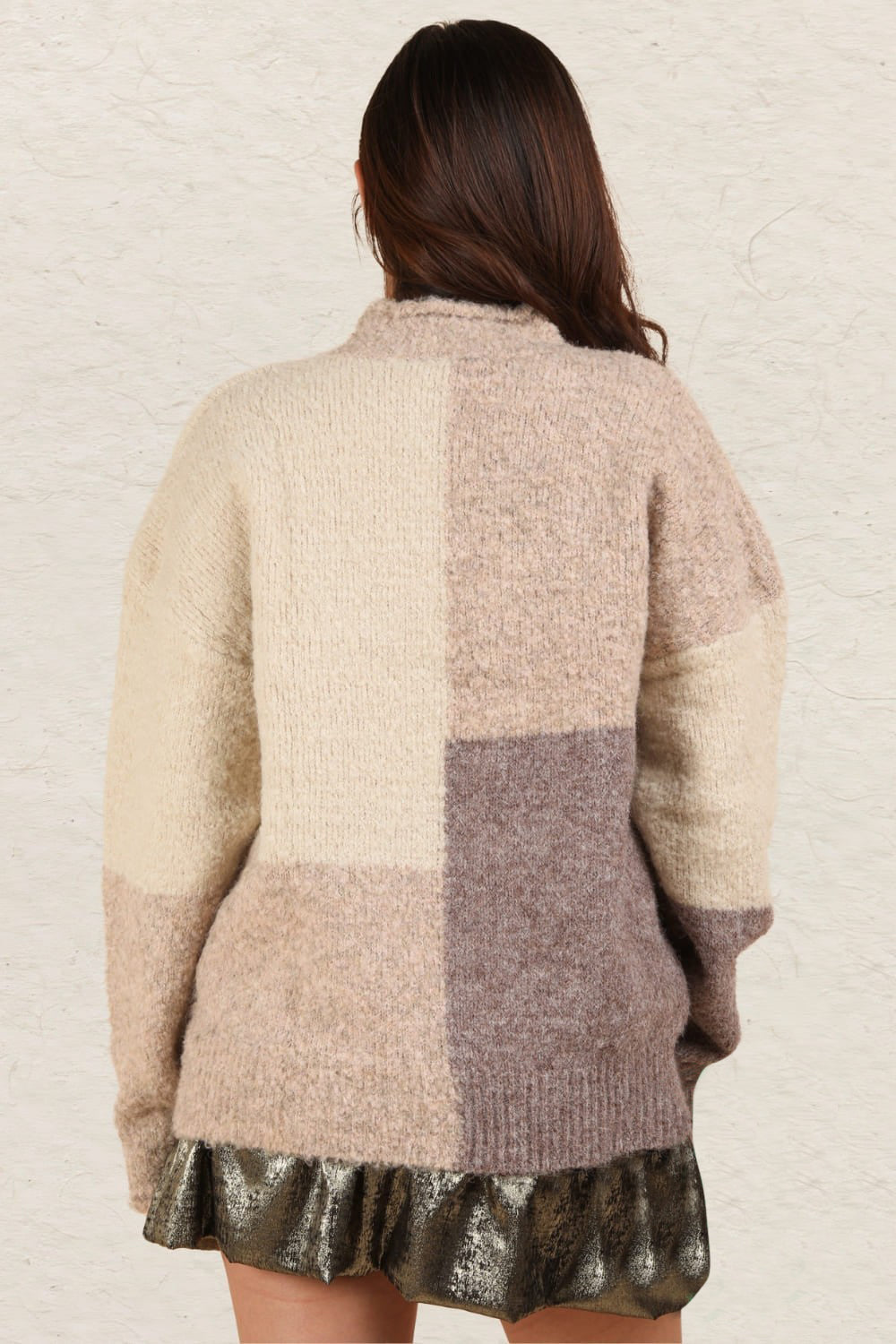 Alessa | Color block sweater with a stand-up collar and dropped shoulders
