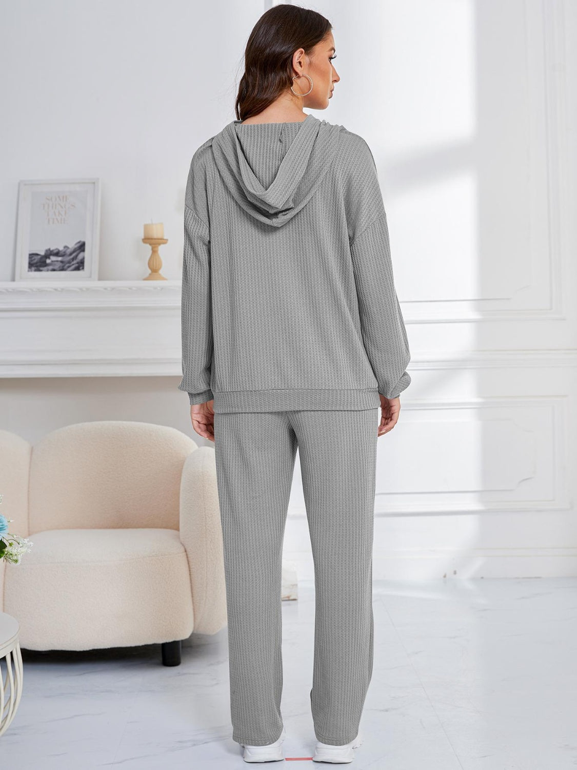 Zahira | Long-sleeved hoodie and drop-shoulder trousers set