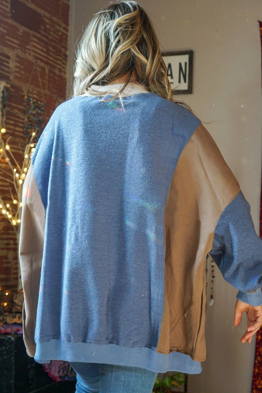 Juliana | Long sleeve sweatshirt with slit color block and crew neck
