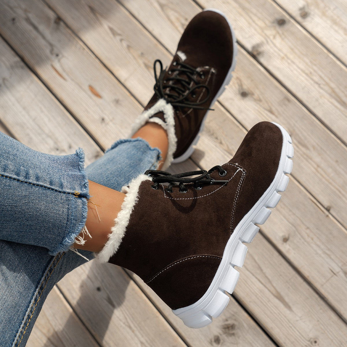 Norma | Fashionable and supportive orthopedic footwear