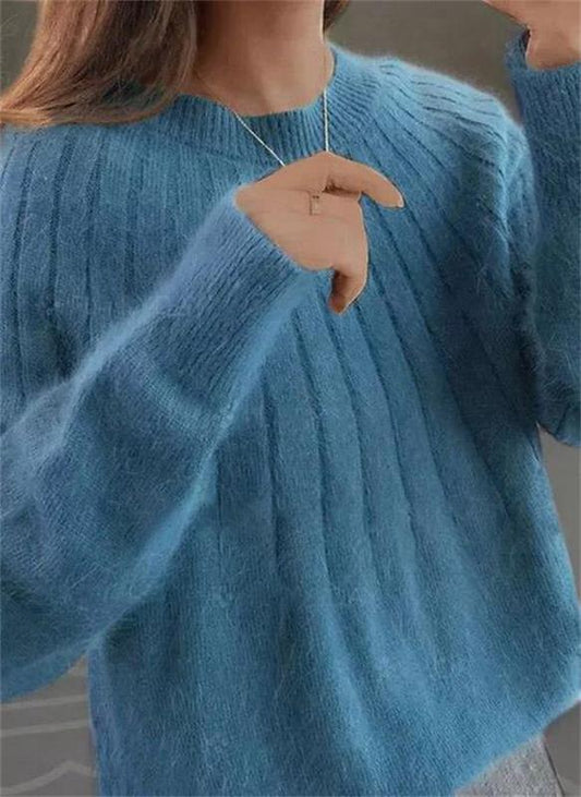 Daniela | Timeless and stylish winter sweater