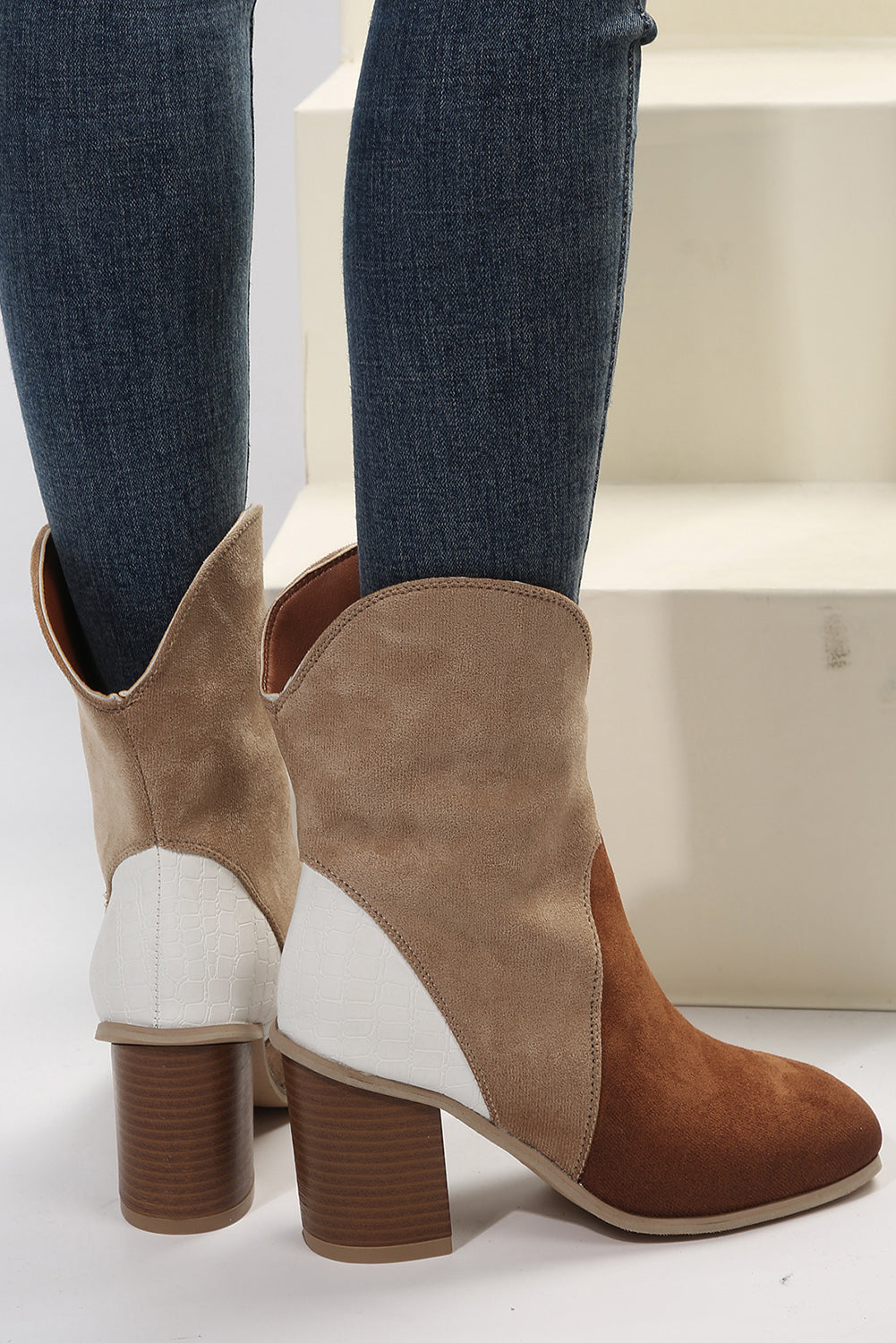 Gabriela | Casual and supportive orthopedic footwear
