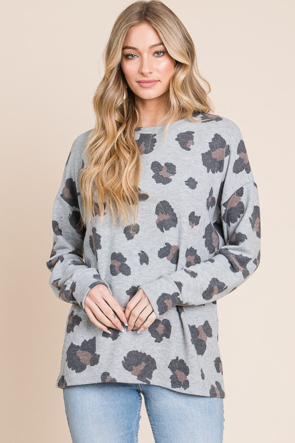 Isadora | Leopard print t-shirt with dropped shoulder