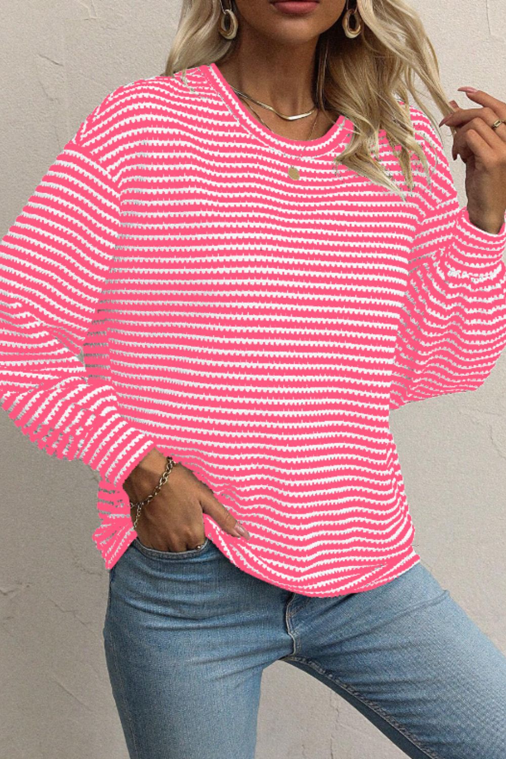 Xara | Striped, long-sleeved top with a crew neck