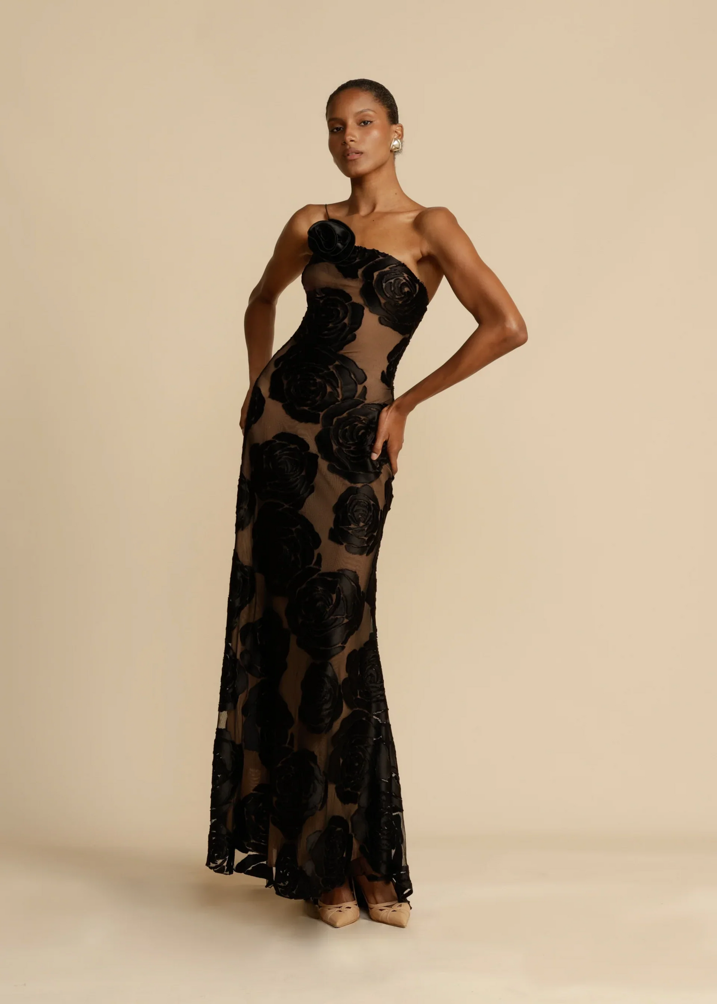 Vanesa® | Long Silk Evening Dress With Backless Design