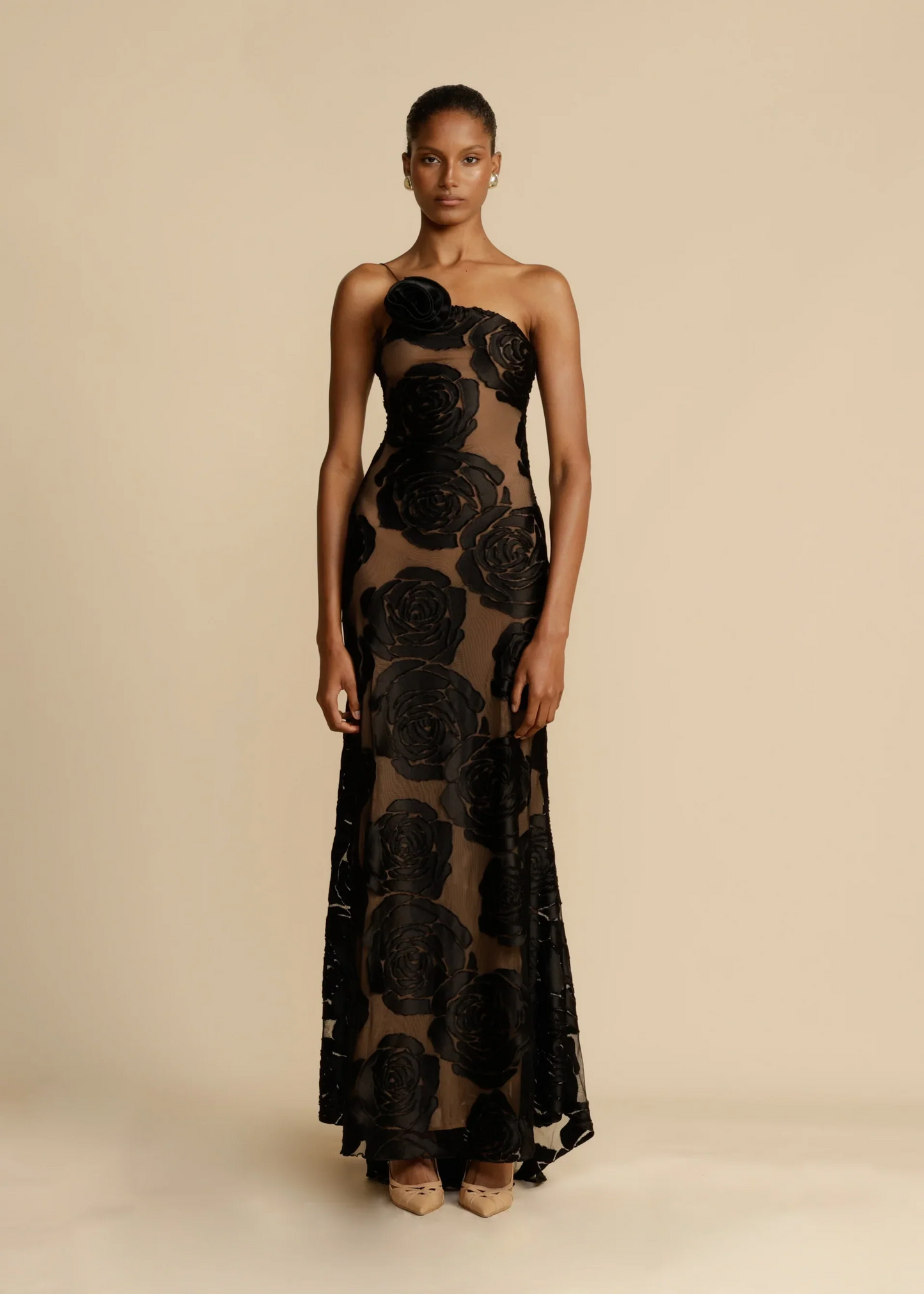 Vanesa® | Long Silk Evening Dress With Backless Design