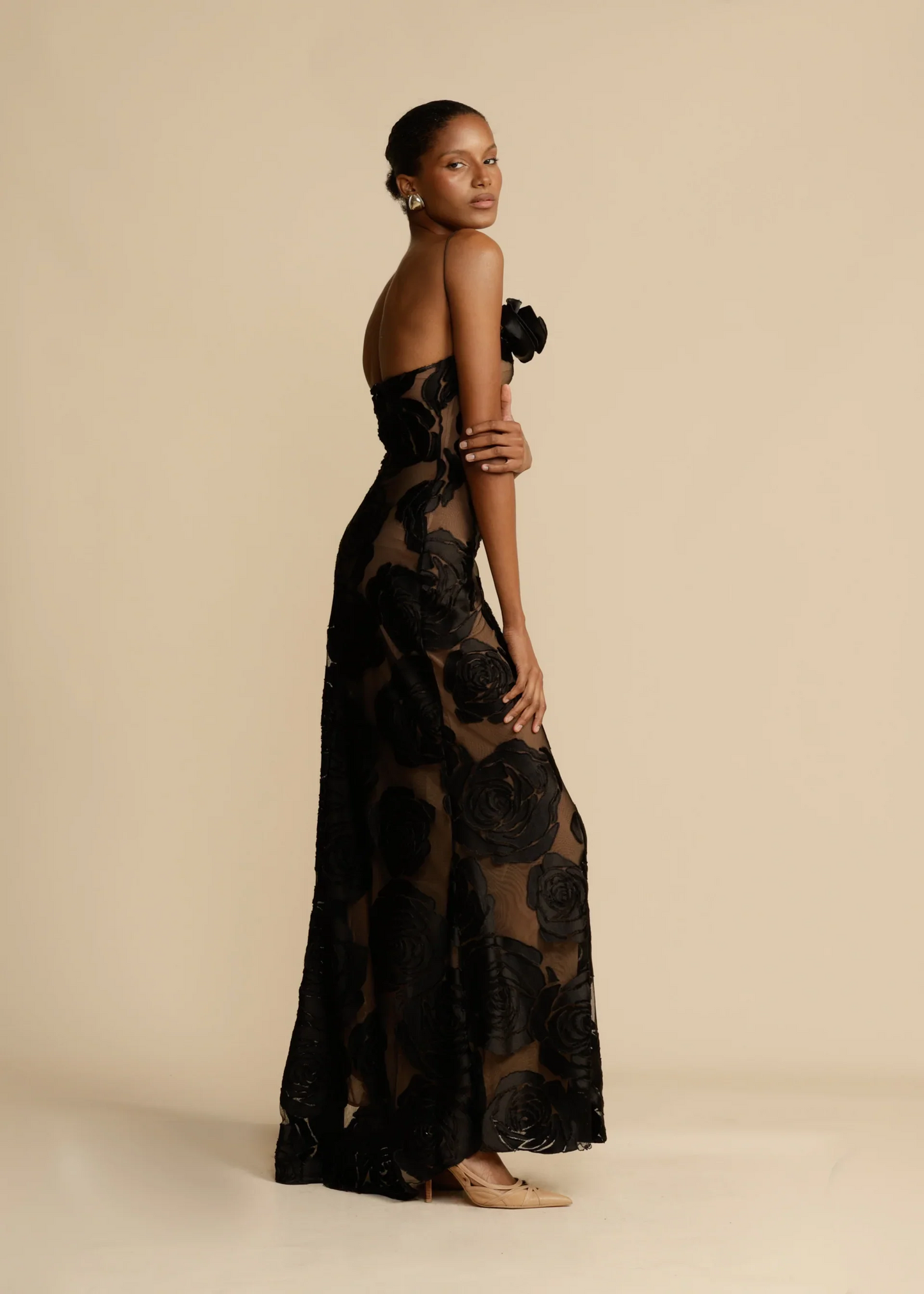 Vanesa® | Long Silk Evening Dress With Backless Design