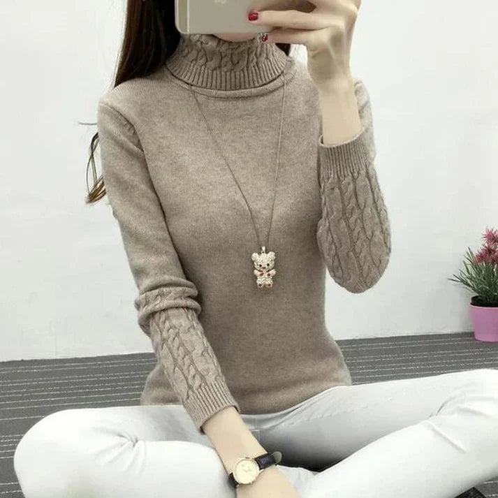 Teresa | Trendy and elegant winter sweater