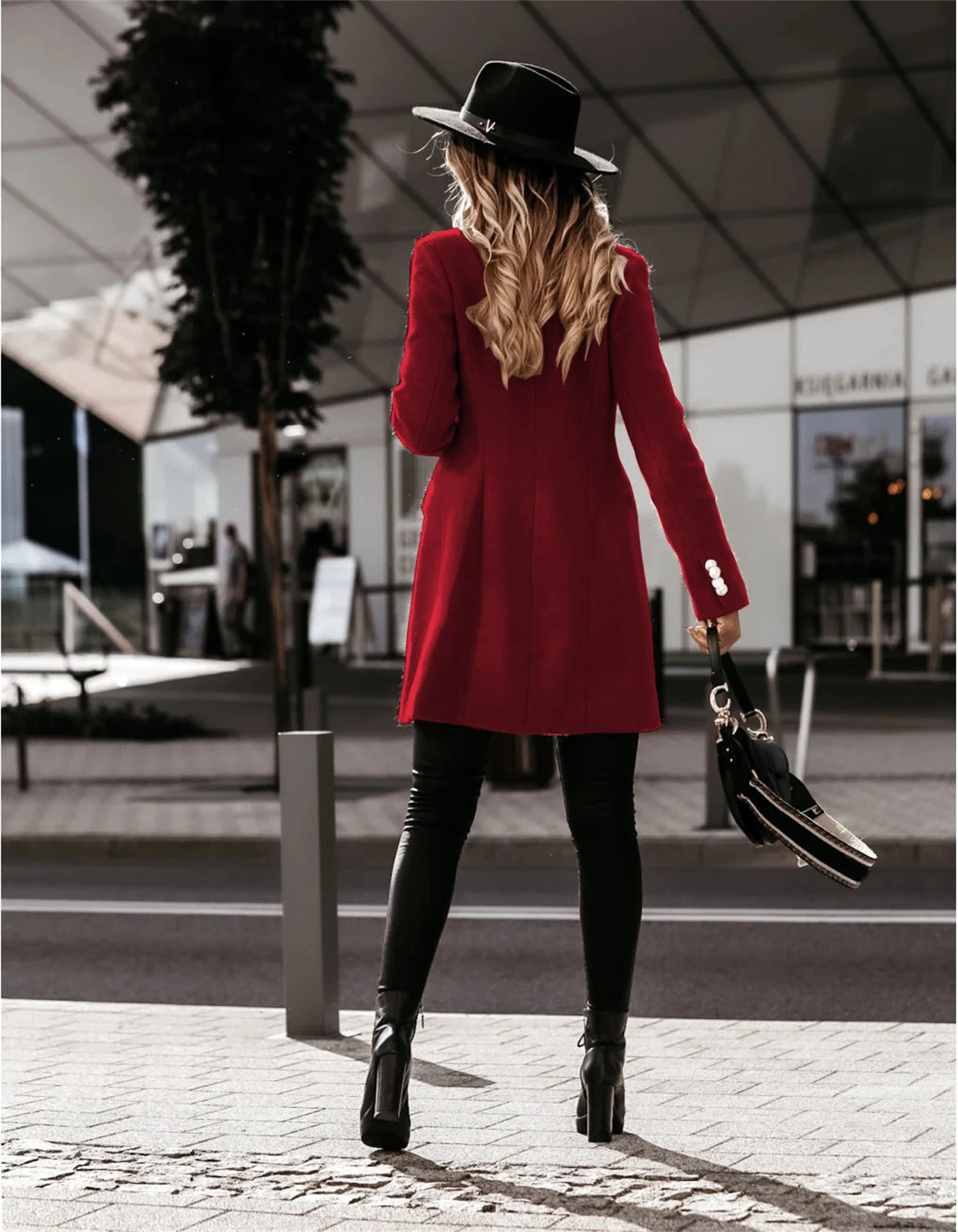 Elena | Elegant and casual winter garment
