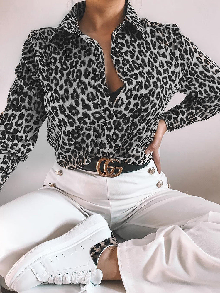 Xaviera| Relaxed and stylish winter blouse